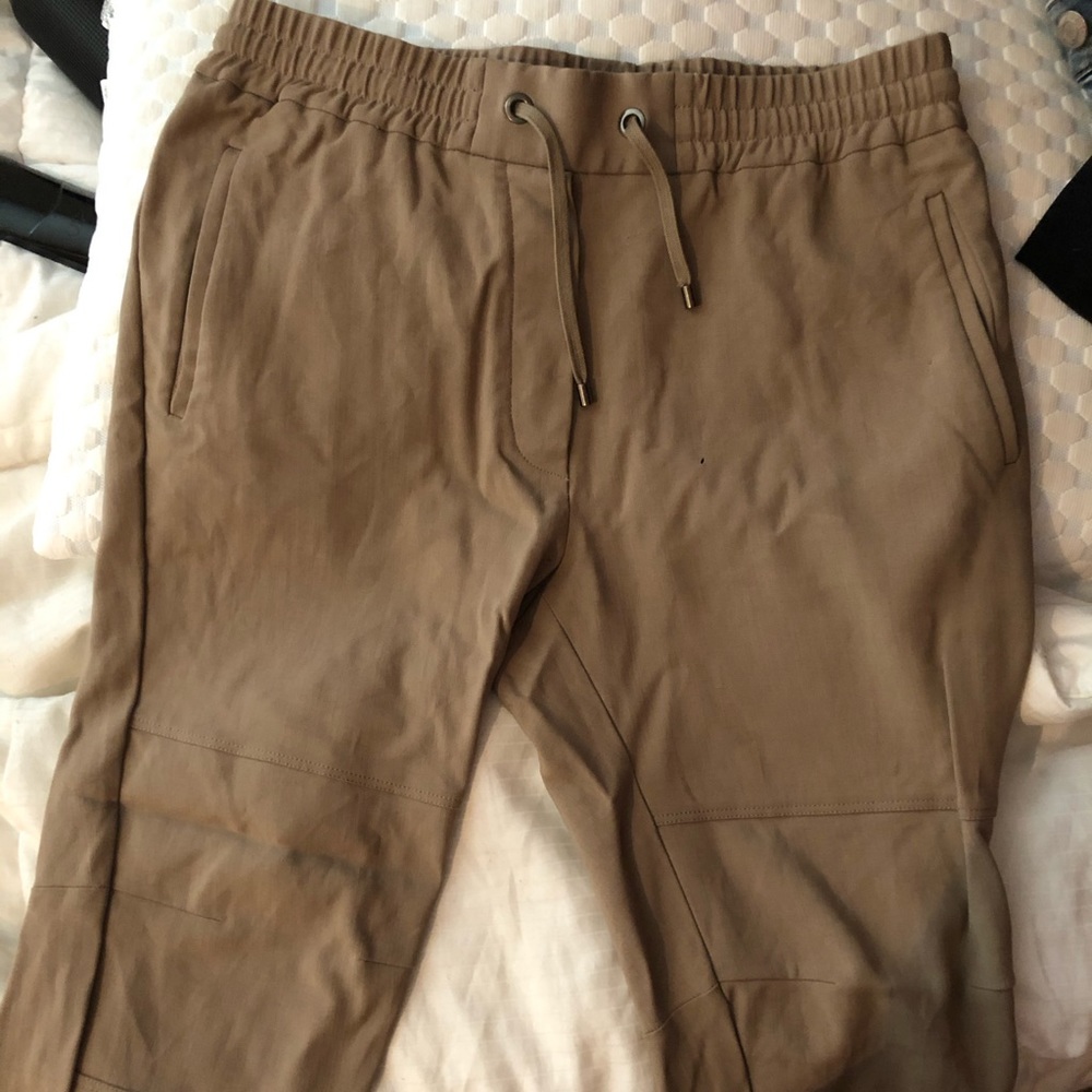 USES BRUNELLO CUCINELLI JOGGER/TROUSER